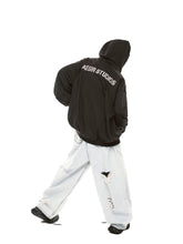 Charger l'image dans la galerie, SSSS - UNISEX - Logo Embroidery Hoodie (black)