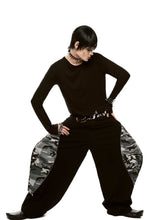 Load image into Gallery viewer, SSSS - MEN - Frisson Camo Zip Balloon (black)
